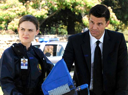 Bones, Emily Deschanel, David Boreanaz Bones, Emily Deschanel, David Boreanaz